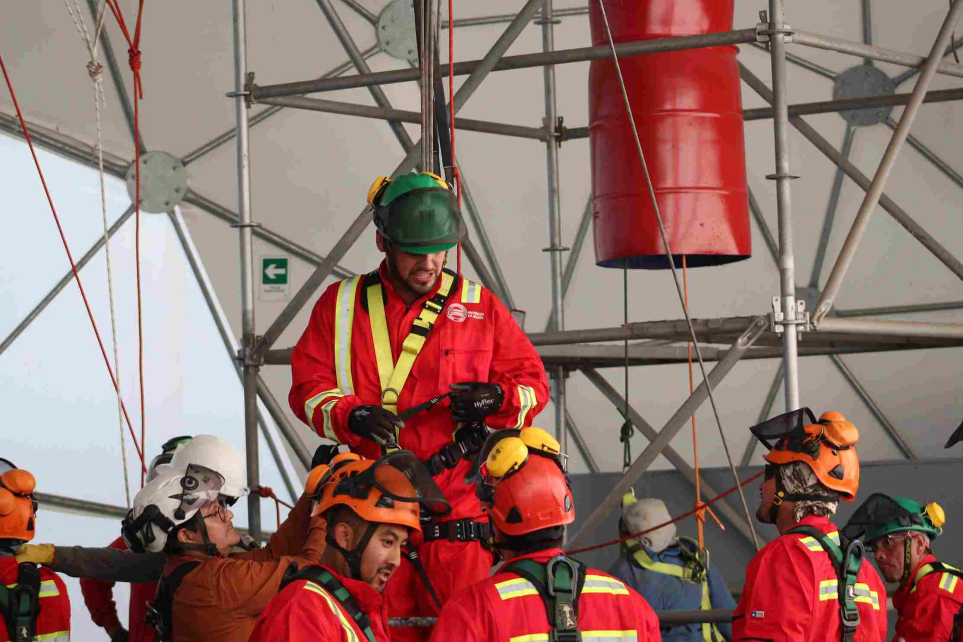 Seguridad en espacios confinados